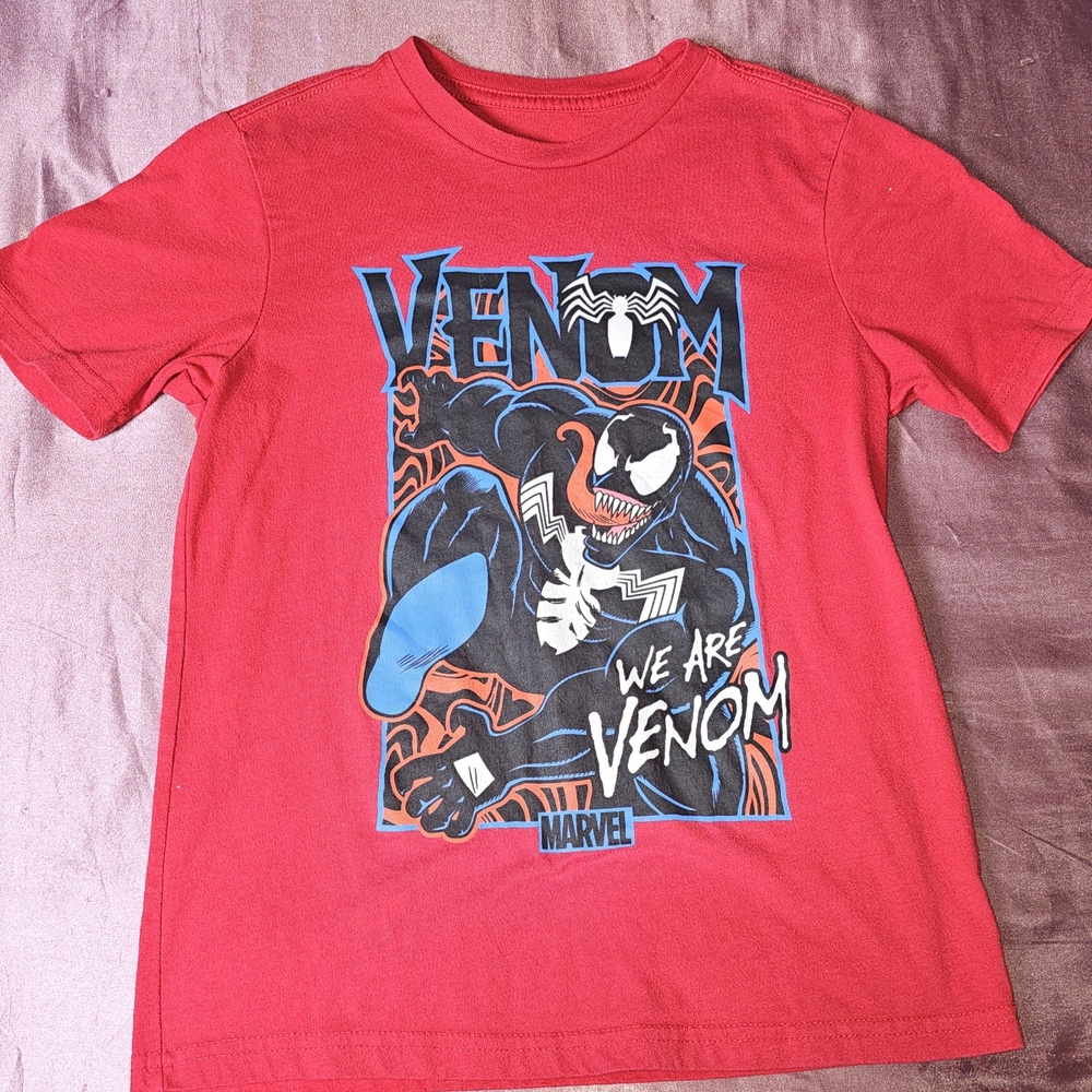 Marvel Boys' Venom Graphic Tee in Red